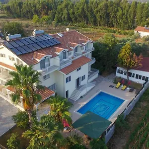 4* Otel Infinity Ruby