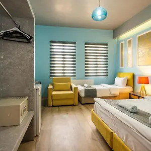 Hotel Taksim Alya